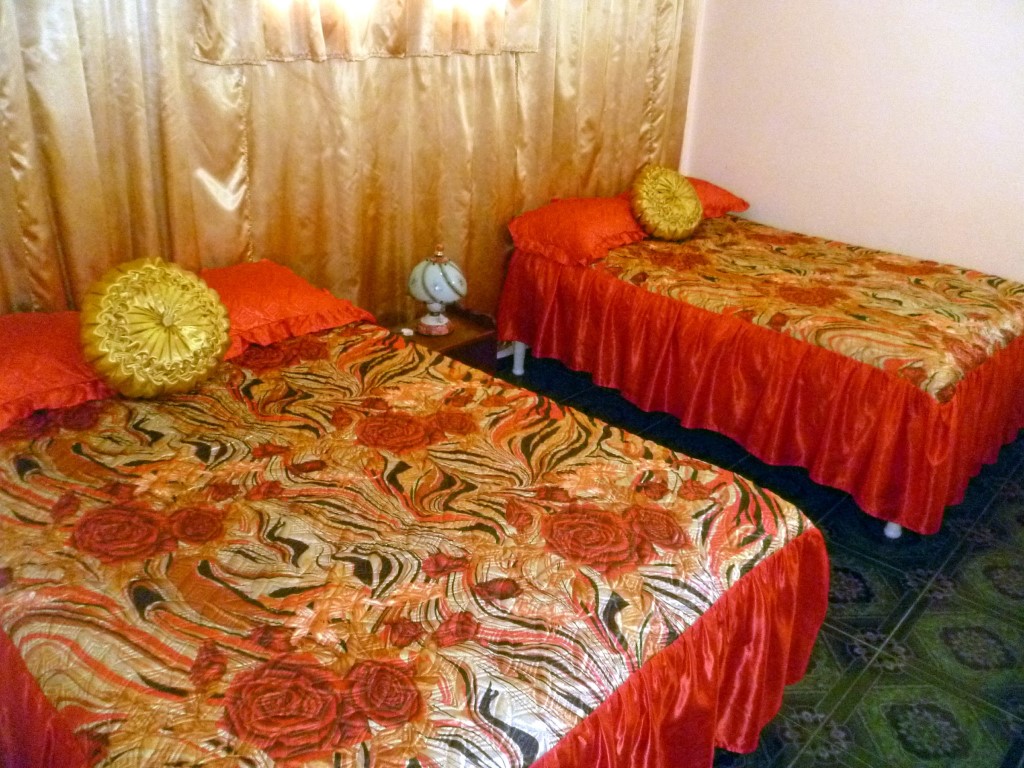 Sr. Roger y Sra. Otilia Appartement 2